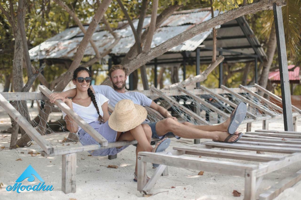 Moodhu Surf House Hotel Himmafushi Ngoại thất bức ảnh
