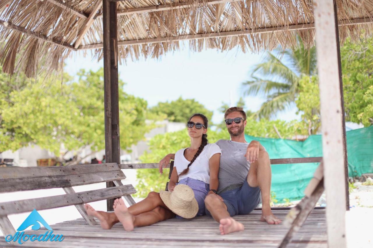 Moodhu Surf House Hotel Himmafushi Ngoại thất bức ảnh